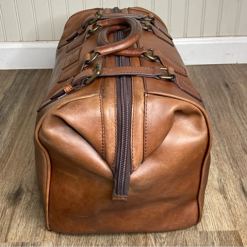 Duluth Trading Leather AWOL Weekender Duffel Bag-Brown-Buckle/Zip-Quiet Luxury - Picture 3 of 16
